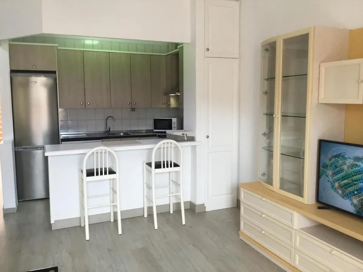 Apartment Apartamento Los Cristianos Tres Minutos Playa Las Vistas Arona  Spain